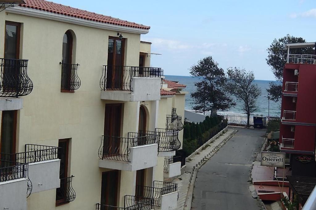 Apartcomplex Onegin 2,безплатен паркинг Созопол Екстериор снимка